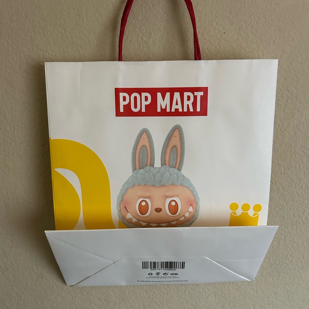 POP MART Labubu Paper Bag - Picture 2 of 2